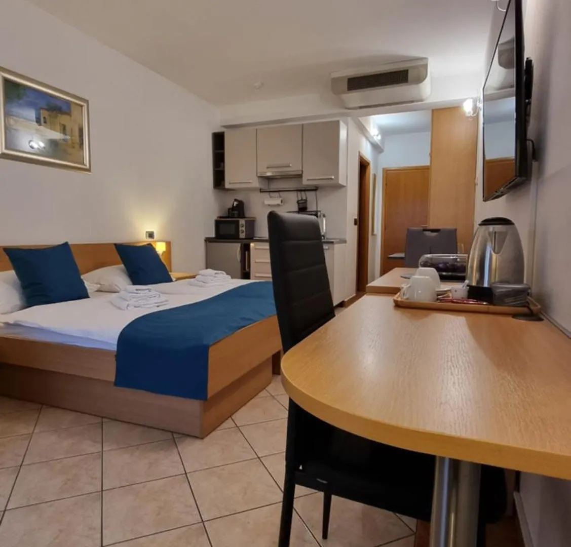 Maris Apartment Novi Vinodolski 0*,  Croatia